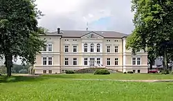 Herrenhaus Vanselow&nbsp;[de] in Siedenbrünzow