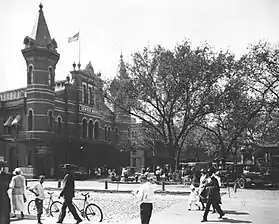 7th Street Entrance - 1922