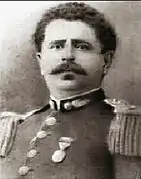 L’oncle, le lieutenant-colonel Ángel Canavey