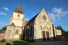 L'église Saint-Maurice.