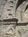 Détail de l'archivolte du portail.