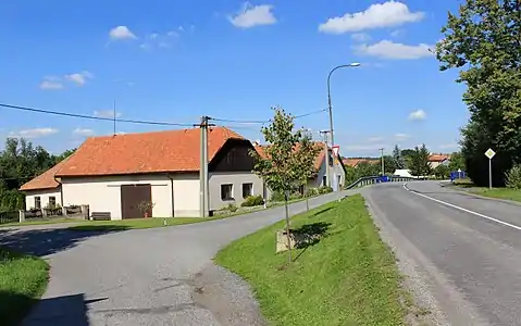 Route no&nbsp;317 à Netřeby.