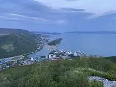 Centre-ville et colline depuis la colline Michennaïa.