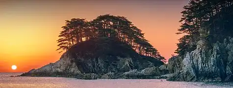 Lever de soleil dans la réserve naturelle marine de l'Extrême-Orient.