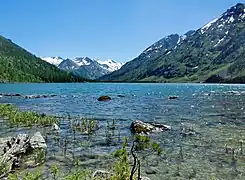 Lac médian de la Moulta (Lacs de la Moulta).