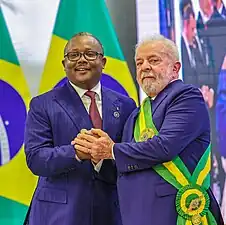 Umaro Sissoko Embaló avec Luiz Inácio Lula da Silva, président de la République fédérative du Brésil.