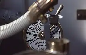 Dans la cabine du capitaine, sur le traversier vers L'Isle-aux-Coudres