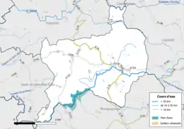 Carte en couleur présentant le réseau hydrographique de la commune