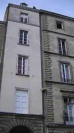 Immeuble sur cours Cambronne