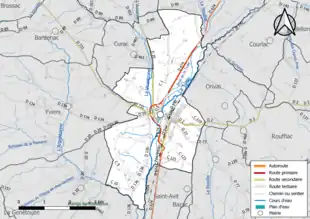 Carte en couleur présentant le réseau hydrographique de la commune