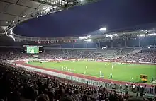 vue élargie du Gottlieb-Daimler Stadium