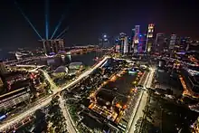 Photographie du circuit de Singapour la nuit