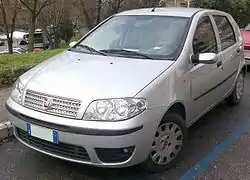 Fiat Punto II Phase 2, 5&nbsp;portes (à partir de 2007).