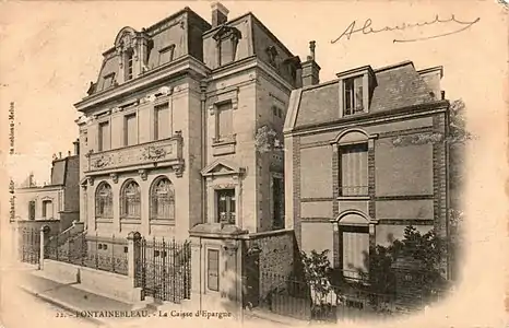 Façade principale vue latéralement, au tournant du XXe&nbsp;siècle.
