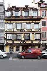 Façade du no&nbsp;24.