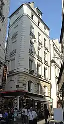 Maison Viault, au no&nbsp;24.