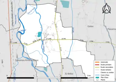 Carte en couleur présentant le réseau hydrographique de la commune