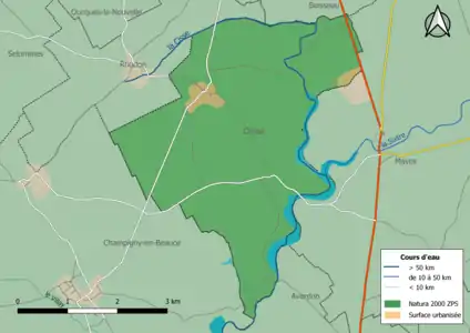 Une partie du territoire communal est incluse dans le site Natura 2000 la « Petite Beauce ».