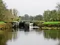 L'écluse de Créharer (écluse no&nbsp;160 du Canal de Nantes à Brest), située à proximité de la "Grande Tranchée" de Glomel.
