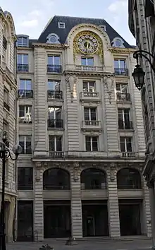 Pôle économique et financier et pôle de santé publique au 5-7 rue des Italiens à Paris (photo prise en 2015).