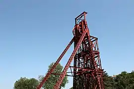 Chevalement du puits St Michel à Audun-le-Tiche.