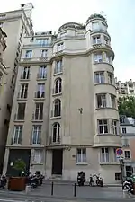 Immeuble du no&nbsp;8 (vers 1920).