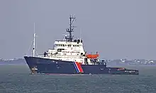 Le remorqueur Abeille Languedoc en rade du port de La Pallice - La Rochelle.