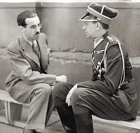 Adam Papée et Władysław Segda (à droite) en 1934.