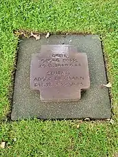 Pierre tombale - Adolf Diekmann