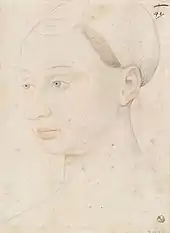 Tête de femme, ornée d'une coiffe masquant les cheveux, un collier sur le haut du front