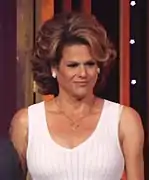 Alexandra Billings interprète Davina