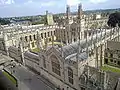 All Souls College (1716–34), Oxford, vue du sud-ouest.