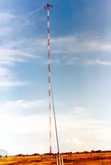 Antenne de la station&nbsp;E du système de navigation Oméga, de 428&nbsp;mètres à Chabrier, île de la Réunion.