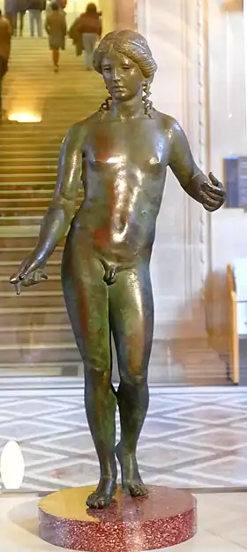 Apollon citharède (d'une maison de Pompéi). H. 68 cm. Grèce IIe ou Ier&nbsp;siècle AEC ou copie romaine avant 79 EC. Louvre