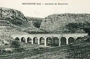 Aqueduc de Beau Rivé à la fin du XIXe&nbsp;siècle.