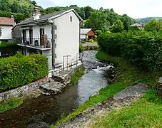 À Vercuères (Laroquevieille).