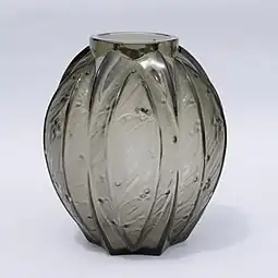 Maison Verlys, modèle Mimosa, 267&nbsp;mm.