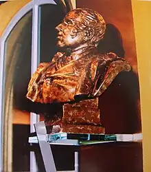 Buste de Berryer, dans la salle des Bustes du collège de juilly.