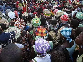 Couvre-chefs de fête