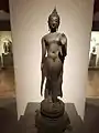 Bouddha marchant de style Sukhothaï vu de face (Sukhothai), XIVe – XVe&nbsp;siècle