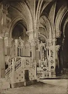 Chaire et Autel de la Vierge détruits vers 1970. Marbre