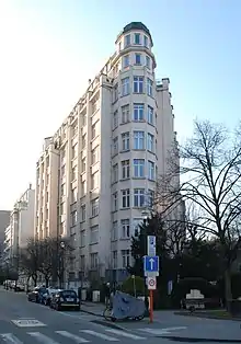 Palais du Congo(Jean-Florian Collin).