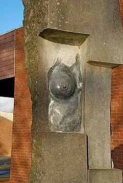 La DécouverteLuc Vanhonnacker (2005).