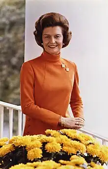 Photographie officielle de Betty Ford, à la Maison Blanche en 1974.