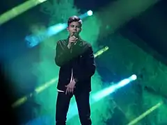 Bishara interprétant On My Own