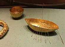 &nbsp;Le trésor de Broighter, exposé au Musée national d'Irlande, est un amas d'objets en or datant de l'époque de La Tène, au premier âge du fer. Il a été découvert en 1896 à Broighter&nbsp;(irlandais: Brú Íochtair, "lower fort") près de Limavady, dans le nord de l'Irlande.