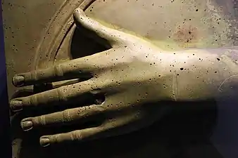 Applique en forme de main