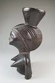 Mortier anthropomorphe.