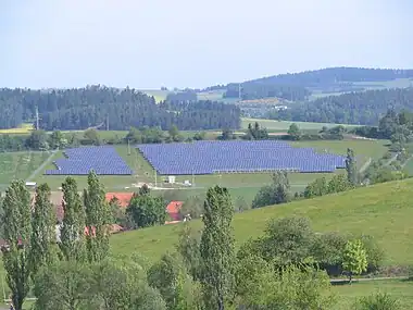 Panneaux solaires à Bušanovice.