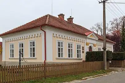 Byzhradec : la mairie.